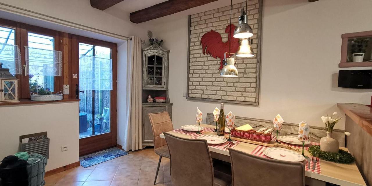 Gite Le Coq Rouge Eguisheim Esterno foto